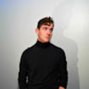 Meet your Posher, Eshton